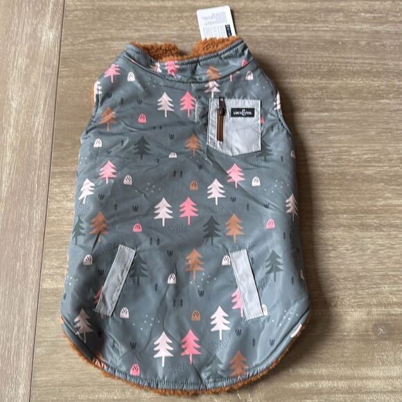 Lucy & Co Take A Hike Reversible Teddy Vest Large Nwt - Picture 4 of 4